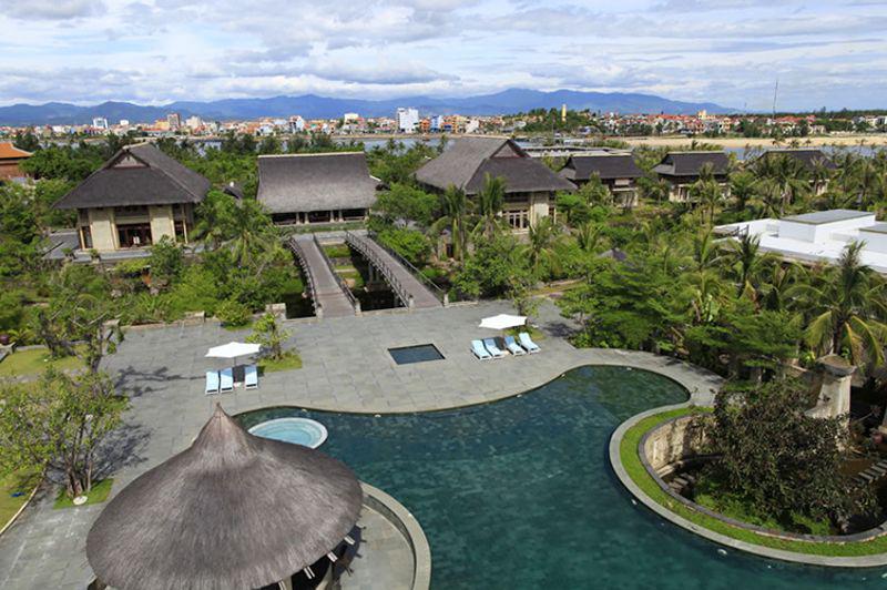 Tour Hà Nội - Quảng Bình: Sunspa Resort 2 ngày 3 đêm