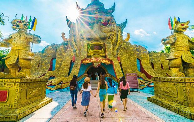 Tour du lịch Quảng Bình - Tây Nam Bộ 7 ngày 6 đêm