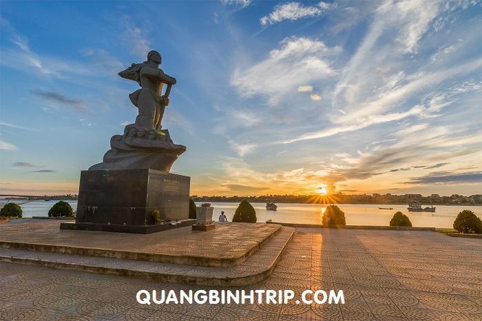 Tour du lịch Hà Nội - Quảng Bình bằng máy bay 4 ngày 3 đêm