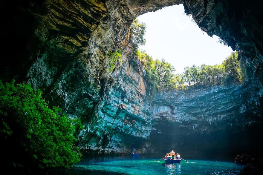 ĐỘNG PHONG NHA - Điểm tham quan du lịch nổi bật tại Quảng Bình